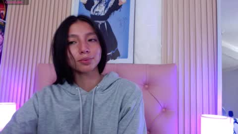 Snapshot of kendall_saenz chatting on December 2024 08:39:01 PM kendall_saenz online show from December 2024 08:39:01 PM