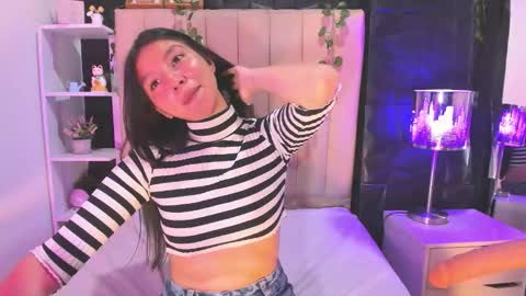kendall_saenz online show from November 2025 08:00:01 PM