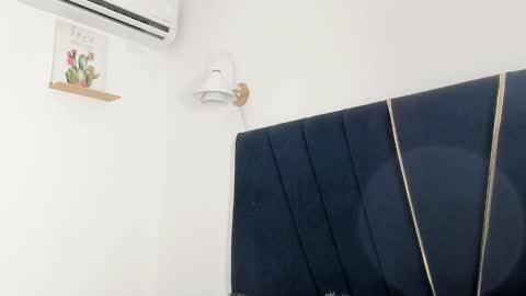 kendall_x0 online show from March 2026 05:35:02 AM