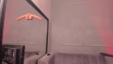 kendallbleer online show from October 2025 01:23:01 PM