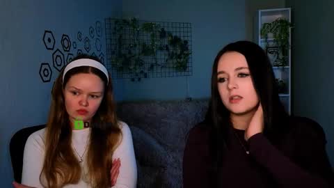 Kendal online show from November 2025 10:52:02 AM