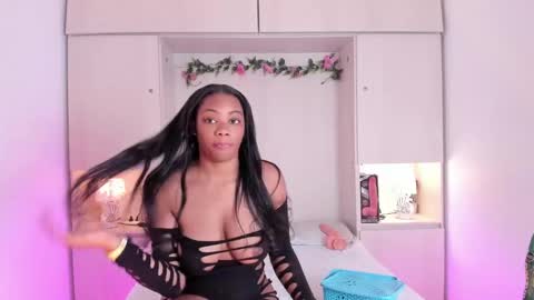 Snapshot of kendallrosse1 chatting on October 2025 12:45:02 PM Kendal online show from October 2025 12:45:02 PM