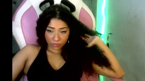 Snapshot of kendallrush2 chatting on September 2025 07:47:01 AM Kendall Rush online show from September 2025 07:47:01 AM