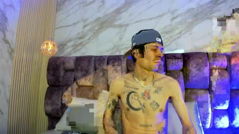 Kendall and Taylor online show from April 2026 03:12:01 AM