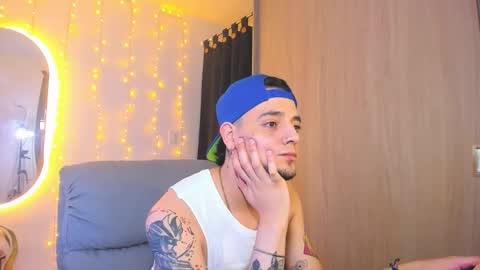 Snapshot of kendel_dimitri chatting on December 2024 04:38:02 AM kendel_dimitri online show from December 2024 04:38:02 AM