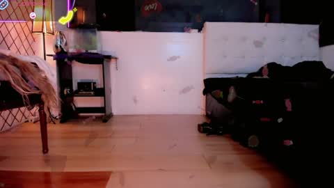 Kendra Bailey online show from June 2026 03:17:01 AM