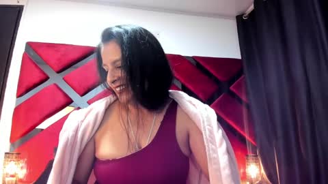 Snapshot of kendra_foxxy_ chatting on December 2024 09:54:02 AM Kendra online show from December 2024 09:54:02 AM