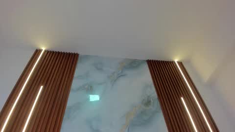 kendra_lovv online show from February 2026 12:03:01 PM