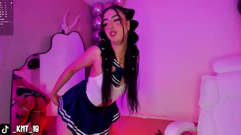 Snapshot of kendra_miller07_ chatting on October 2025 01:15:01 AM Kendra online show from October 2025 01:15:01 AM