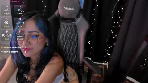 kendra_moretti2 online show from November 2025 09:18:01 PM