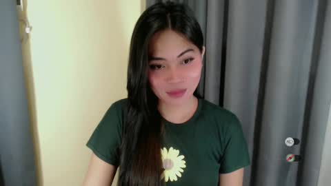 Snapshot of kendra_slut chatting on March 2025 06:00:02 PM K E N D R A online show from March 2025 06:00:02 PM