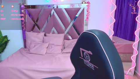 Snapshot of kendra_tay chatting on November 2025 03:12:01 AM kendra online show from November 2025 03:12:01 AM