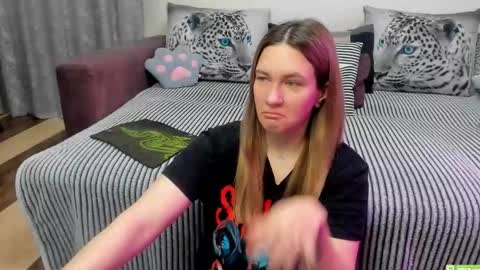 Snapshot of kendra_xx_ chatting on March 2026 11:52:04 PM Kendra online show from March 2026 11:52:04 PM