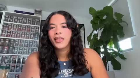 Snapshot of kendrasmithts chatting on June 2026 09:43:02 PM Hi Im kendra- onlyfans. isab2896 online show from June 2026 09:43:02 PM