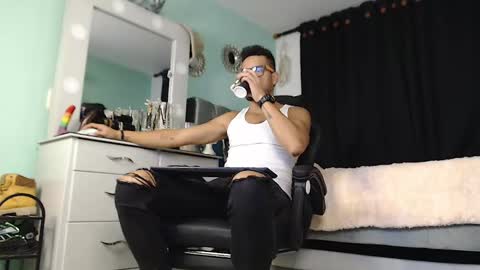 Snapshot of kenfenty chatting on February 2025 11:37:02 PM Chriss Morales online show from February 2025 11:37:02 PM