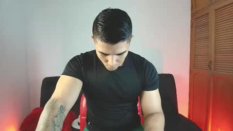 kenfit07 online show from February 2026 03:55:01 PM