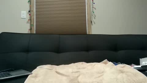 Snapshot of kenluca chatting on December 2024 05:42:02 PM Kenluca online show from December 2024 05:42:02 PM