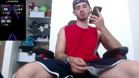 Snapshot of kenn_blake1 chatting on September 2025 09:40:02 PM blake online show from September 2025 09:40:02 PM