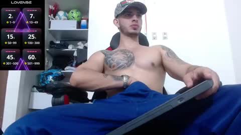 Snapshot of kenn_blake1 chatting on September 2025 06:24:01 PM blake online show from September 2025 06:24:01 PM