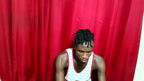 Snapshot of kenna_ass chatting on December 2025 10:35:02 AM Kenia online show from December 2025 10:35:02 AM