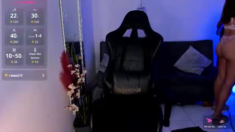 Snapshot of kennawells_ chatting on June 2026 11:07:02 PM kenna online show from June 2026 11:07:02 PM