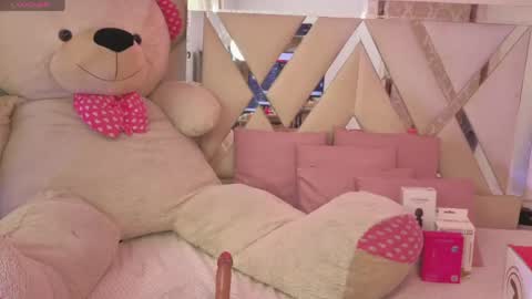 kenndal_tay online show from April 2026 07:27:01 PM