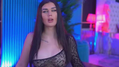 Snapshot of kenndramoon chatting on November 2025 03:22:02 PM Kendra online show from November 2025 03:22:02 PM