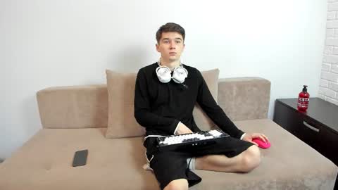 Snapshot of kennedy_max chatting on June 2026 02:48:01 PM kennedy max online show from June 2026 02:48:01 PM