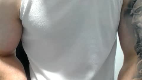 Kennfox777 online show from May 2026 07:14:01 AM