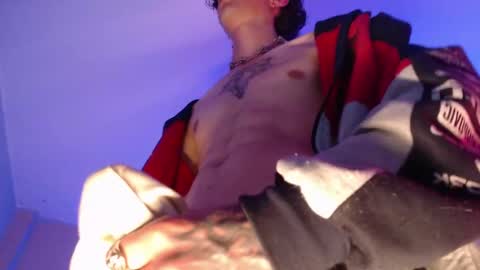 kenny online show from February 2025 09:32:01 PM