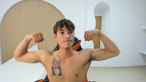 kenshi_roa online show from May 2026 05:01:02 AM
