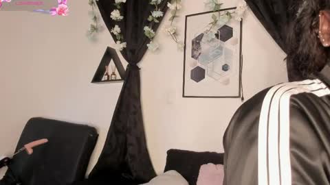 KENTHA  online show from April 2026 10:52:01 AM