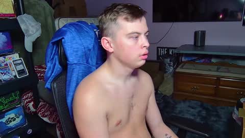 Snapshot of kentuckydrake chatting on March 2026 01:24:02 AM Drake online show from March 2026 01:24:02 AM