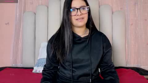 Keny online show from May 2026 03:11:02 AM