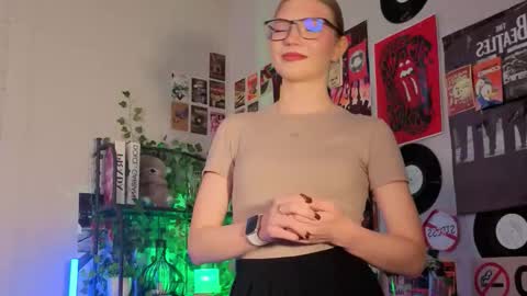 Lisa online show from December 2025 09:06:01 AM