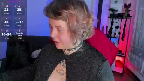 Snapshot of kenziesharik chatting on February 2026 04:41:02 AM Kenzie online show from February 2026 04:41:02 AM