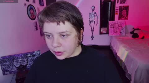 Kenzie online show from May 2026 10:44:02 PM