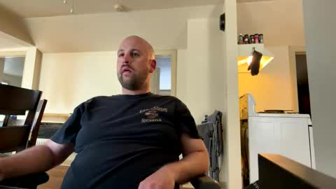 kepkon00 online show from April 2026 08:33:01 PM