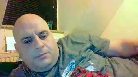 kermit2204 online show from February 2025 02:47:02 AM