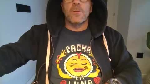 Anton online show from December 2025 08:22:01 AM