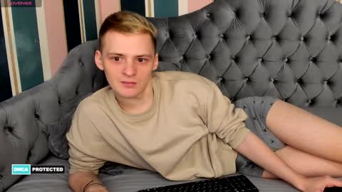 kerry_niki online show from January 2025 08:22:01 PM