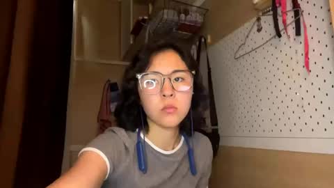 Jenny  online show from May 2026 07:28:02 AM
