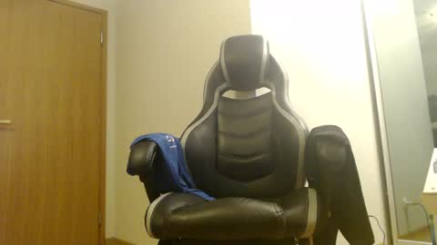 Snapshot of kert19 chatting on January 2025 06:02:02 AM KerKER online show from January 2025 06:02:02 AM