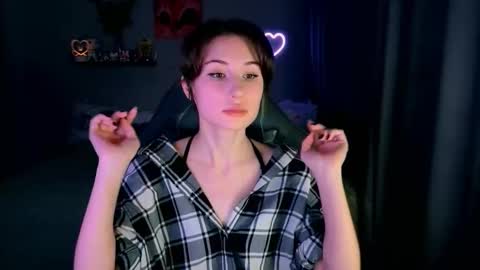 Snapshot of keti_moon chatting on November 2025 05:12:02 PM Keti 3 online show from November 2025 05:12:02 PM