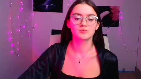 Snapshot of ketrin_pirsss chatting on December 2024 10:05:02 AM Ketrin online show from December 2024 10:05:02 AM