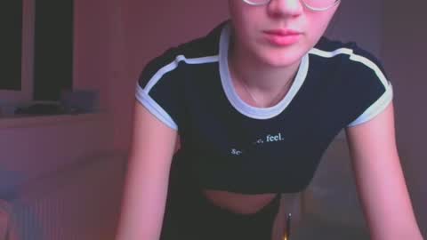 Snapshot of ketrin_pirsss chatting on January 2025 02:24:02 AM Ketrin online show from January 2025 02:24:02 AM