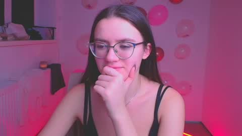 Snapshot of ketrin_pirsss chatting on February 2025 02:12:01 AM Ketrin online show from February 2025 02:12:01 AM