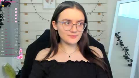 Snapshot of ketrin_pirsss chatting on November 2025 07:41:02 PM Ketrin online show from November 2025 07:41:02 PM