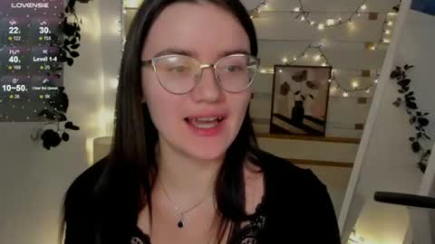 Ketrin online show from February 2026 07:18:01 AM