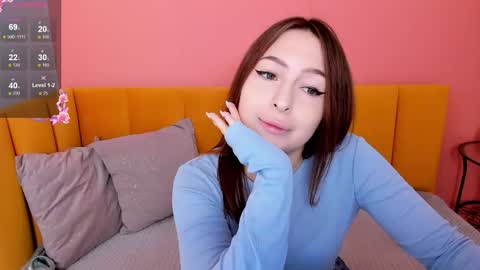 KatrinaKetrin online show from November 2025 01:30:01 AM